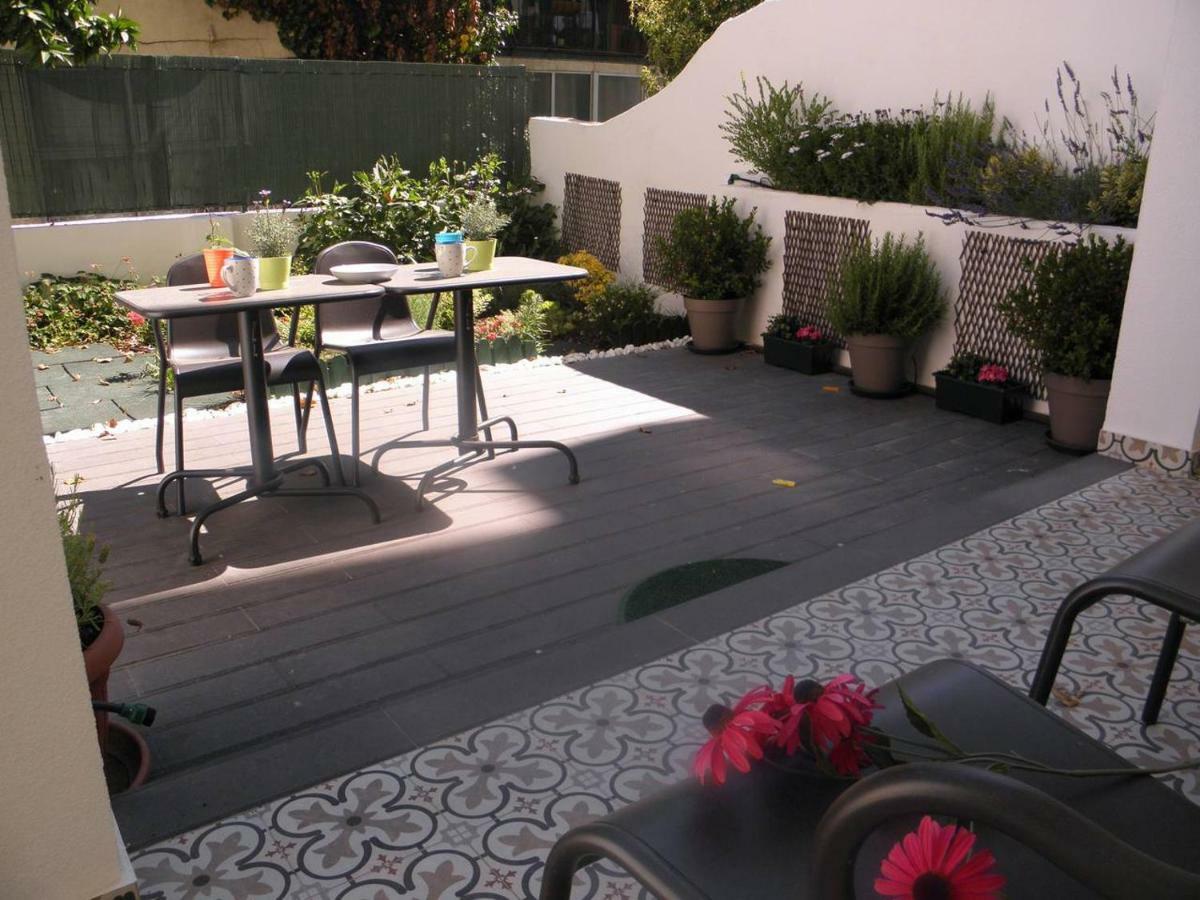 Sunny Orange Garden Apartment In Central Lisabona Exterior foto