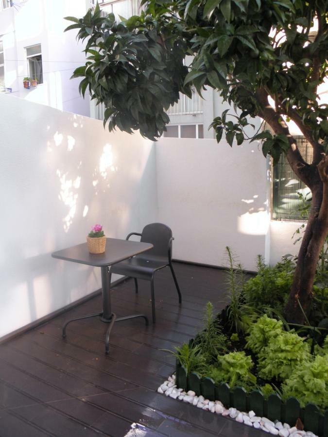 Sunny Orange Garden Apartment In Central Lisabona Exterior foto